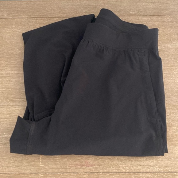 New without Tags Full Length Adapted State High Rise Jogger in Black  - Size 4 - Picture 6 of 8